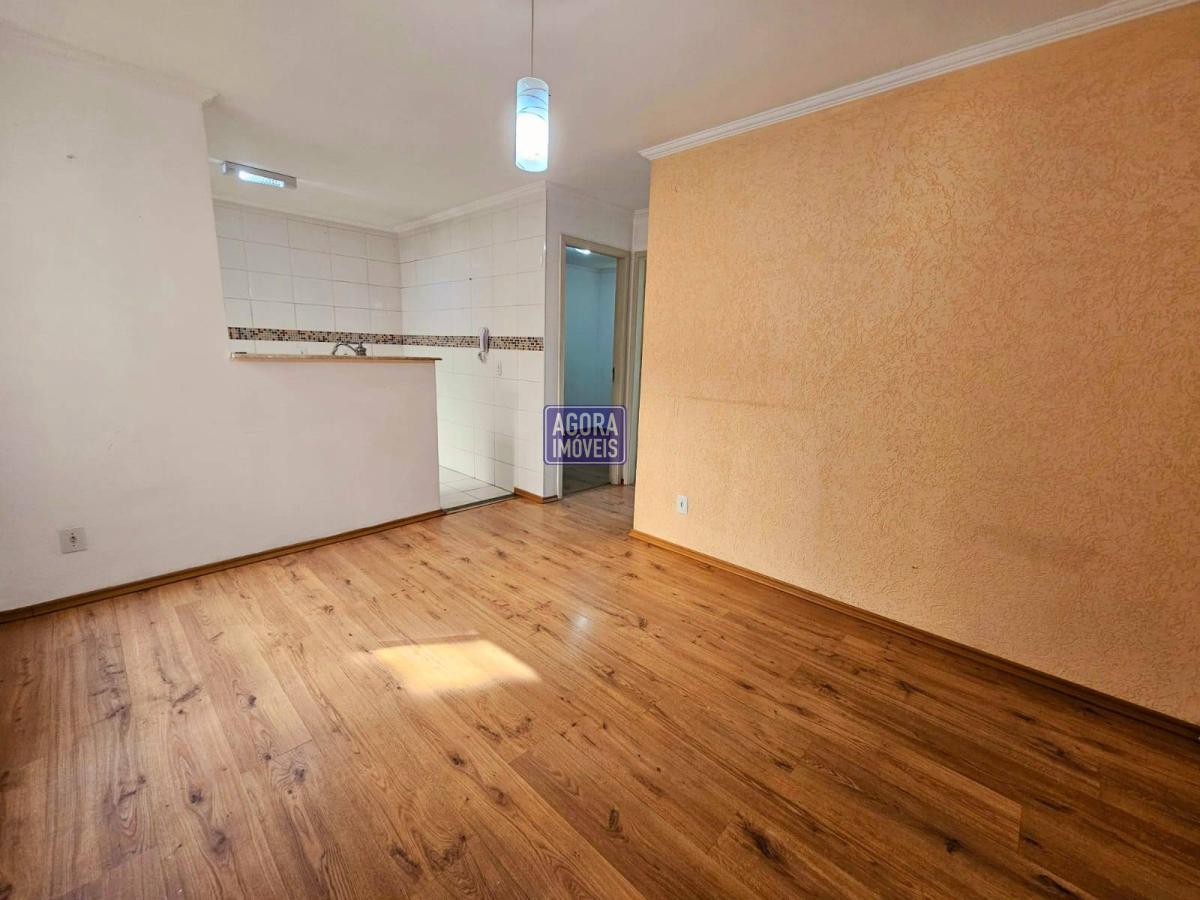 Apartamento com 2 quartos, 44m², à venda