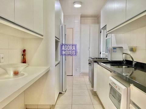 Apartamento com 3 quartos, 100m², à venda